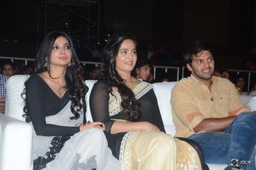 Size Zero Movie Audio Launch